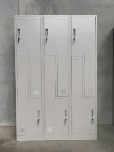 METAL STEP LOCKER – 6 DOOR (BANK OF 3) WITH CAM LOCK, LIGHT GREY
