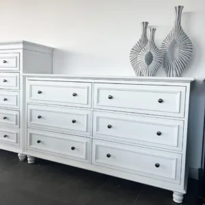 American Country Style 6-Drawer Chest of Drawers - White angle view